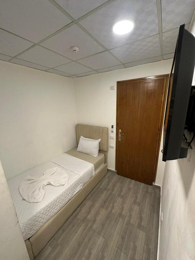 Hotel Dawntown Cairo Egy Days Esterno foto