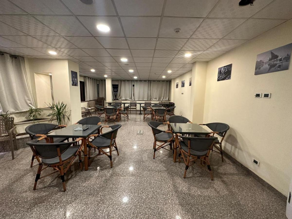 Hotel Dawntown Cairo Egy Days Esterno foto